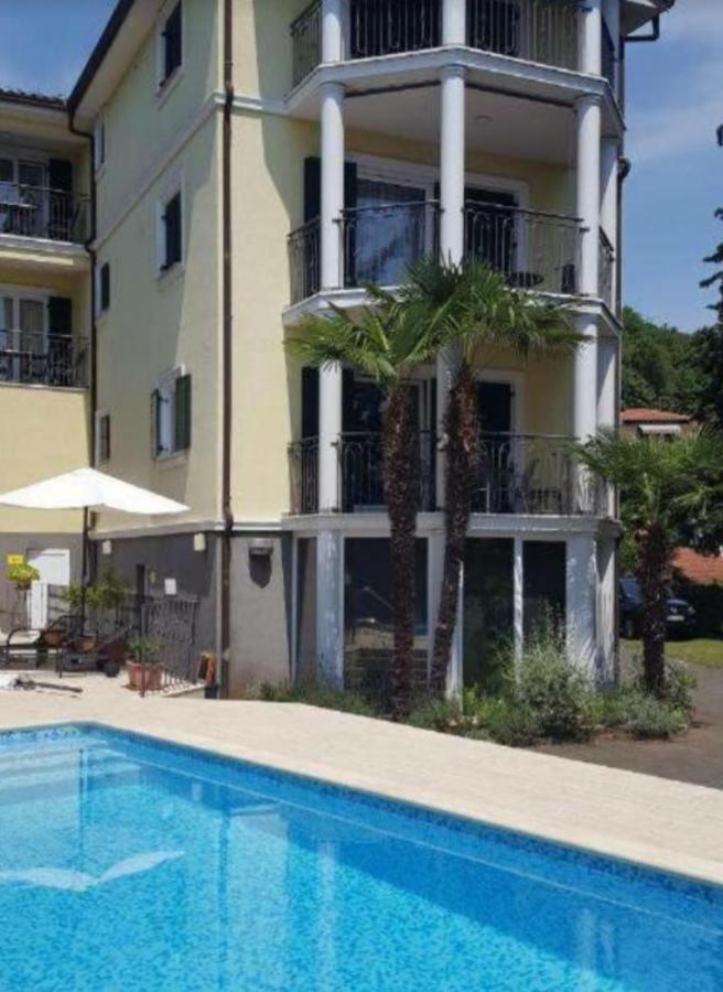 Villa Mediteran Opatija **** Exterior foto